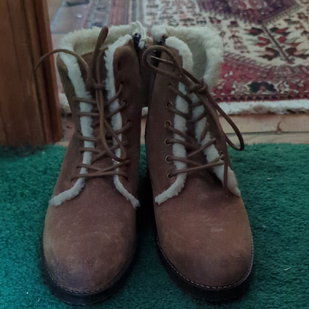 Fatface Winter Boots With Zipper
